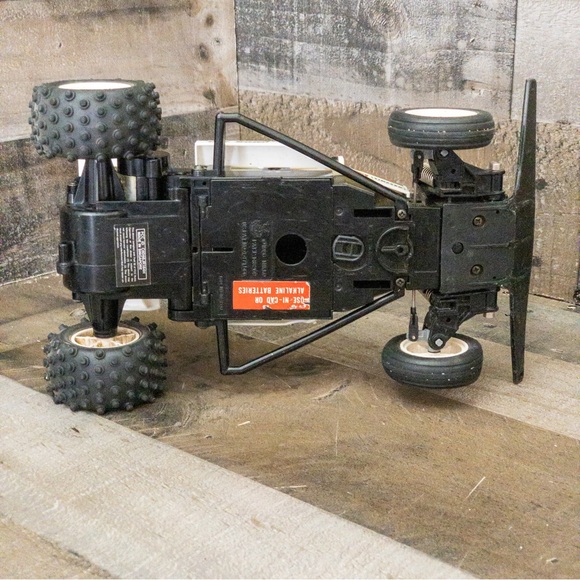 Vintage Nikko Turbo Panther 85 Remote Control RC Car Frame Buggy UNTESTED. - Picture 9 of 10